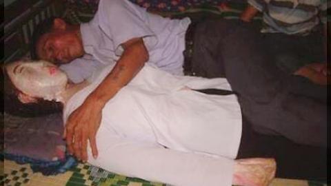 Vietnamese Man Sleeps with Dead Wife for Five Years
